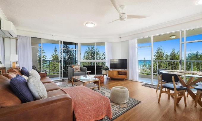 Miami Apartment | Burleigh Vista Apartment - Views