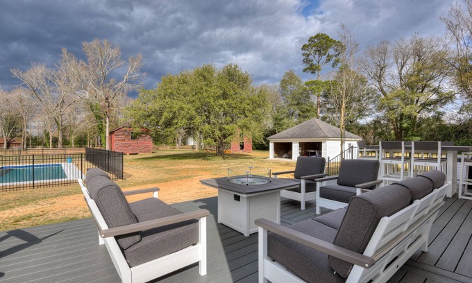 Aiken Bed & Breakfast | Burrell and Flynn's Farm