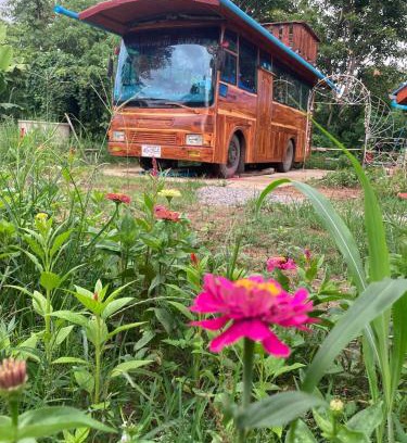 Phrao House | Bus Resort