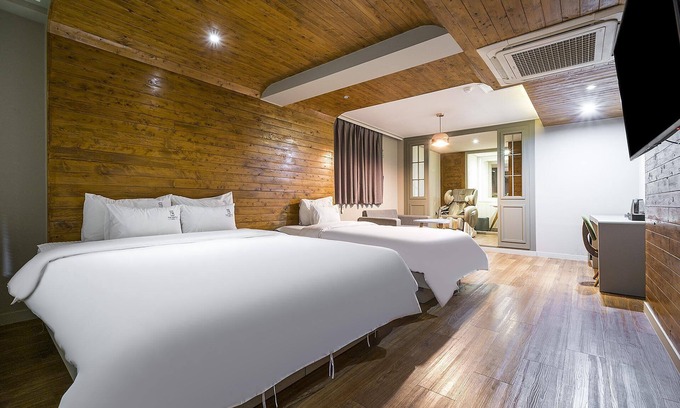 Buk-gu Hotel | Busan Mandeok The Gentle