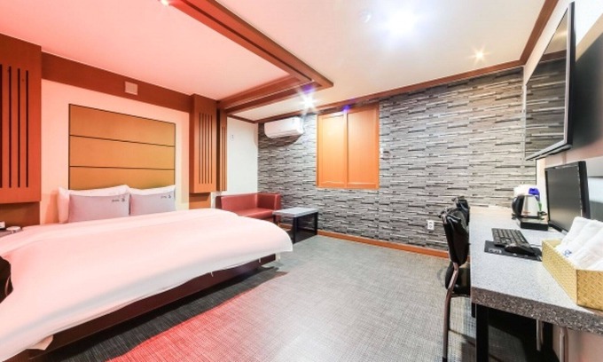 Sasang Hotel | Busan Sasang S