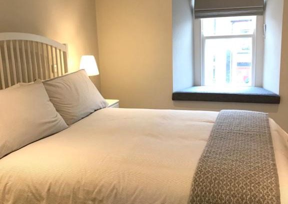 Bushmills Apartment | Bush House Accommodation - The Diamond