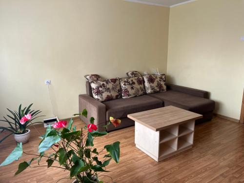 Varena Apartment | Butas prie tvenkinio