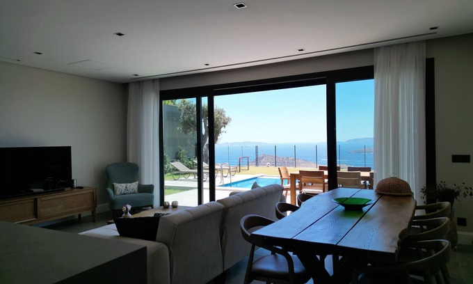 Koyunbaba Villa | BV-3581 Gümüşlük Koyunbaba 4+1 Villa with Private Pool and Panoramic Sea View