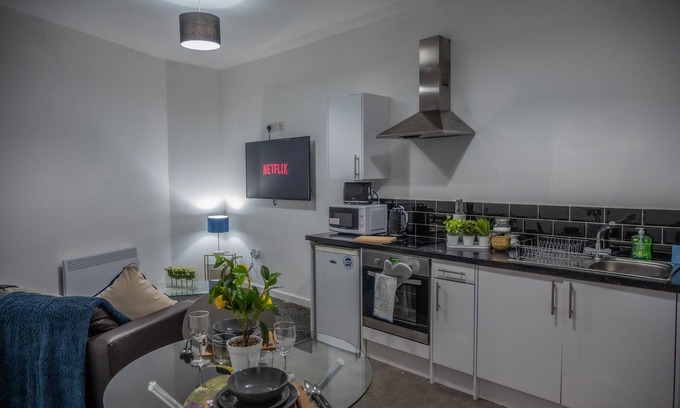 Leeds Apartment | BV Homely 1 Bed Apartment At Shallow Hill Leeds