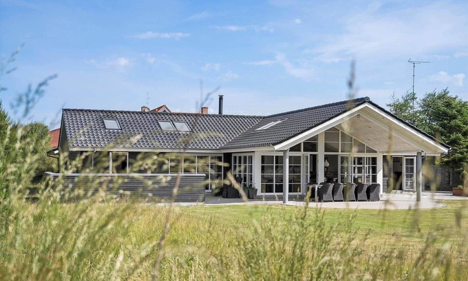 Blavand Strand House | BV242 Blåvand - Toldbodvej 14 B