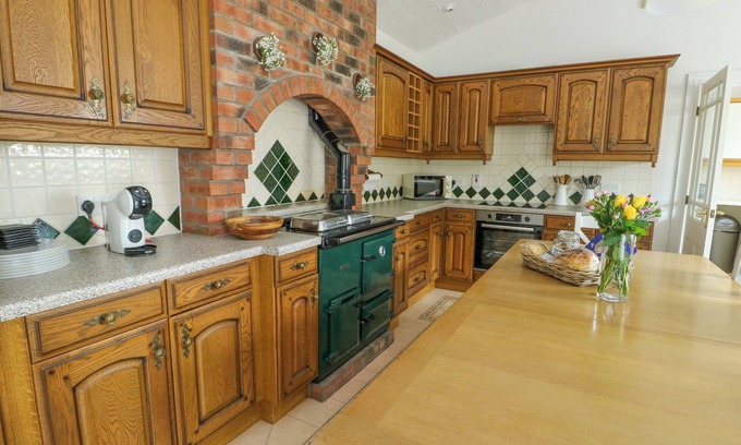 Llangefni Cottage | Bwthyn Clai