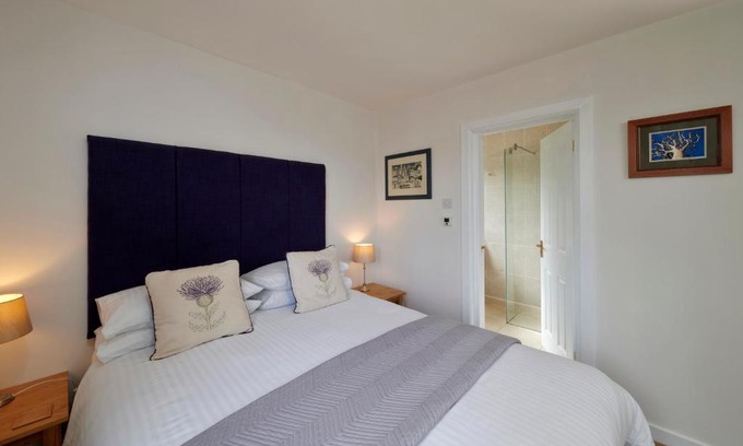 Balloch Bed & Breakfast | By the Brae