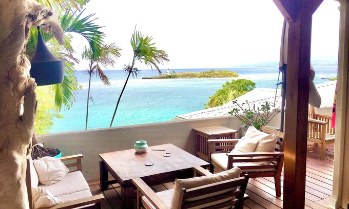 Perinet House | By the sea facing the islet of Gosier and 400 meters from the beach