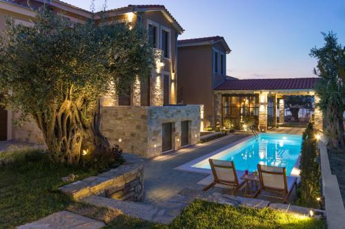 Thasos Town Apartment | By the sea luxury suites