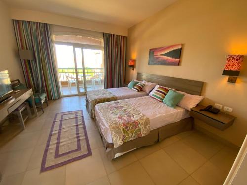 Yusuf as-Sidiq Apartment | Byoum lake side hotel room, Tunis village, fayoum