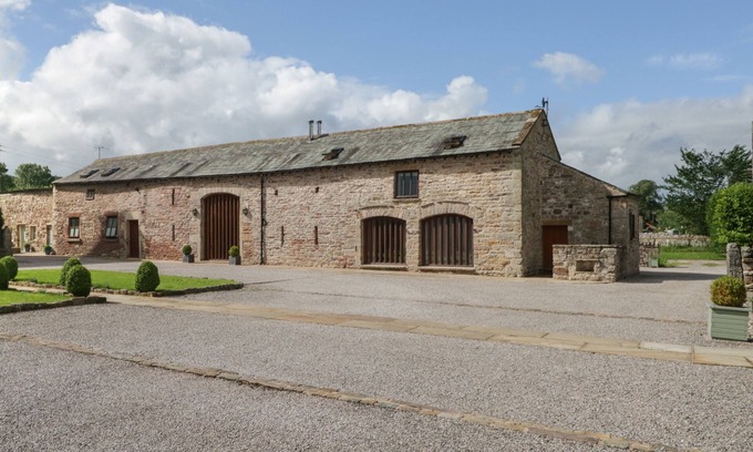 Great Asby Cottage | BYRE COTTAGE, family friendly in Appleby-In-Westmorland