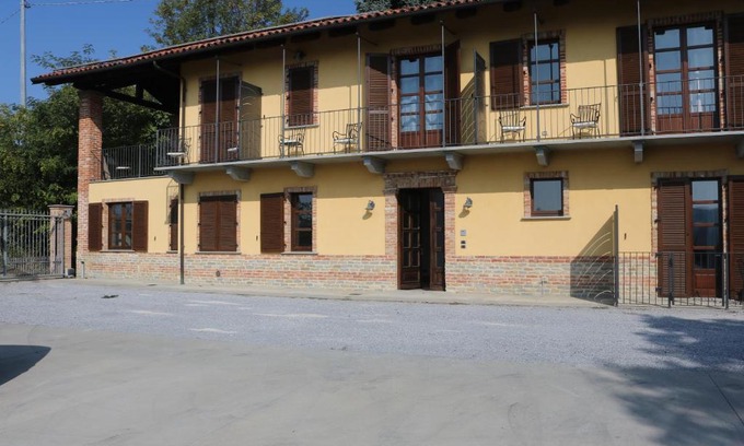 Monteu Roero Bed & Breakfast | Cà del Crutin