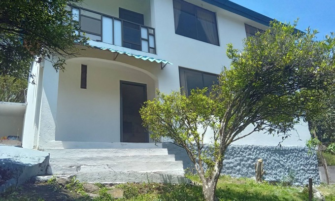 Banos de Agua Santa House | Cómoda y Acogedora Como en tu Propio Hogar