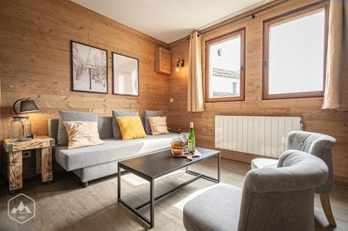 Le Bourget Apartment | Côté-Bourget 4 pers Duplex LES FORTS proche La Norma Aussois
