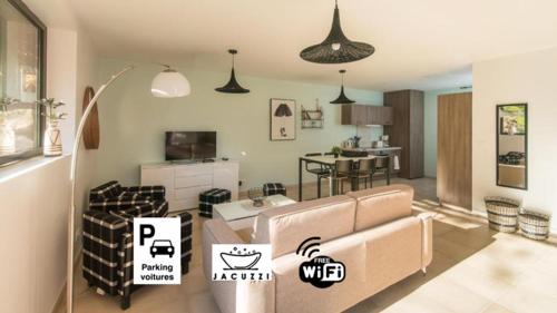 Sarlat-la-Caneda Historic Center Apartment | Côté Jardin avec Jacuzzi Privatif et parking privé