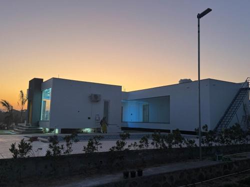 Gurugram Villa | C-69 Dreamland