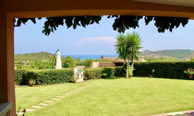 Tertenia House | C - Beautiful apartment with garden and sea view