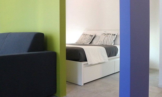 Como Apartment | C's. So nice, colored, in downtown :-)