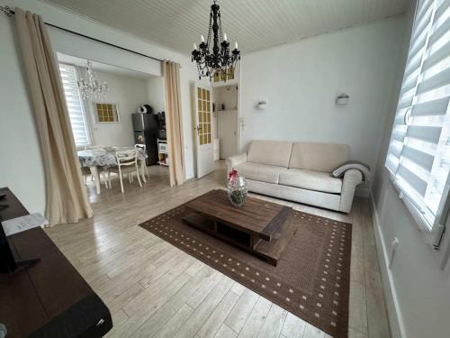 Riou - Petit Juas - Av de Grasse Apartment | C090 Appartement confortable proche du Suquet et du Palais des festivals