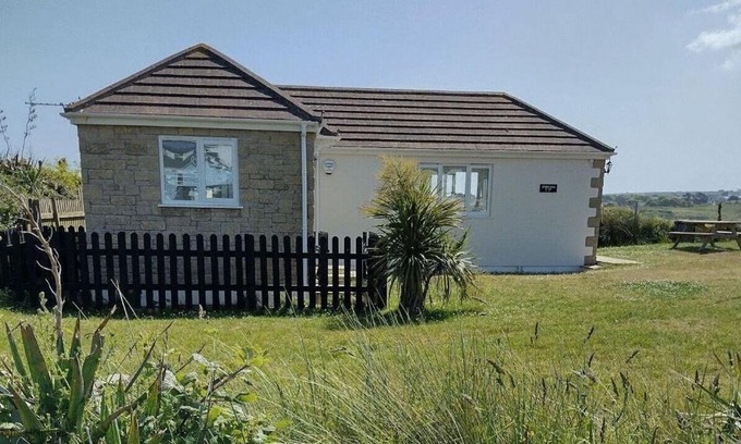 Hayle House | C27 Eddleston, Riviere Towans