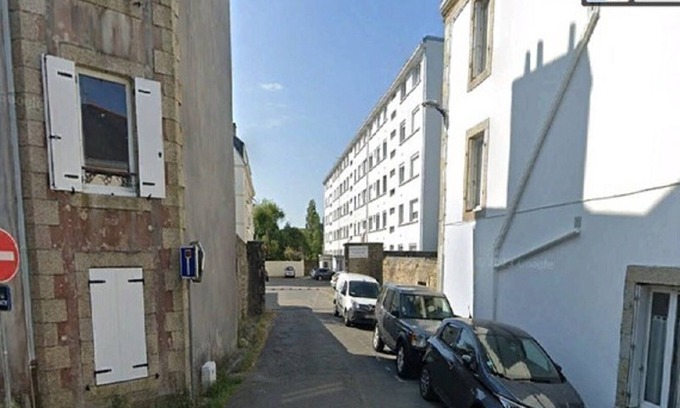 Concarneau Apartment | C4027-A 200m from beaches and 800m from downtown shops!