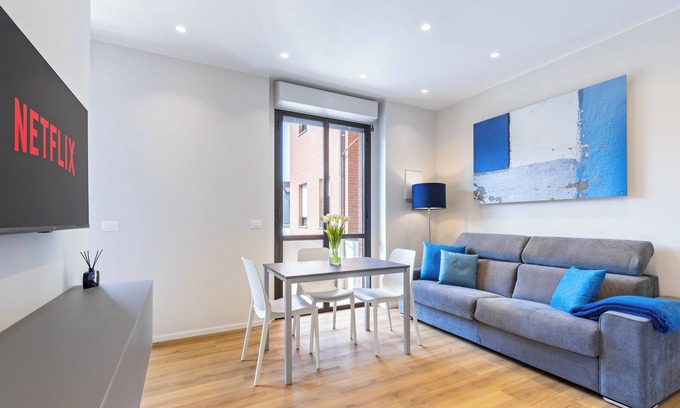 Asti Apartment | C8 Apartments: Azzurro Mare 01