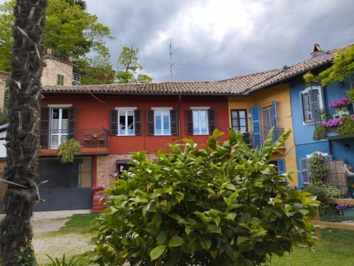 Agliano Terme House | Ca' d'la nona casa con giardino