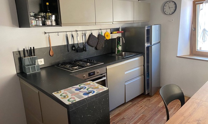 Scopello Apartment | Cá di Gin 1* floor apartment in the old town
