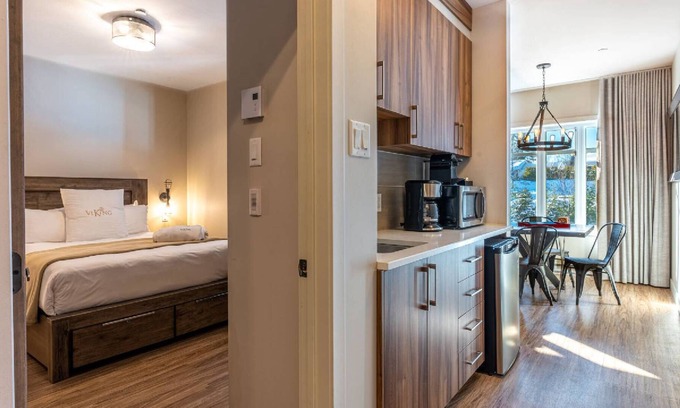 Sainte-Marguerite-du-Lac-Masson Apartment | The Viking Resort & Marina is a resort located in the Laurentians region.