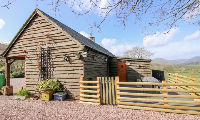 Oswestry Cottage | Cabin ∙ 1 bedroom ∙ 2 guests