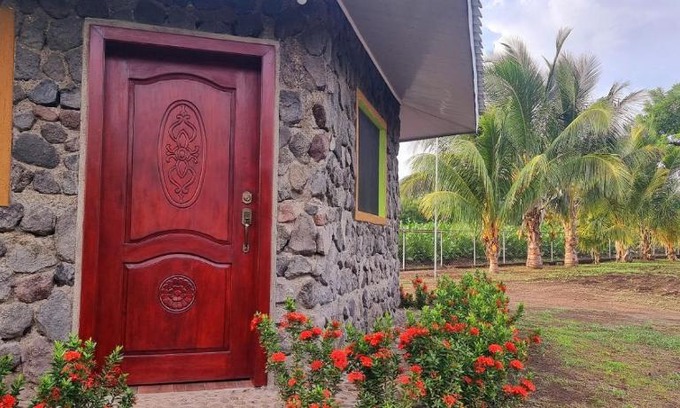 Ometepe Island Cabin | Cabañas Manantial