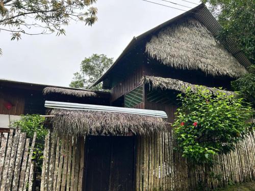 Puerto Narino Cabin | Cabañas Mashcopiro Amazonas