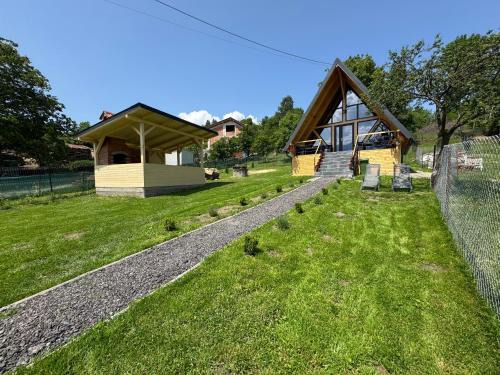 Bran Ski Chalet | Cabana Bucegi View A-Frame Bran