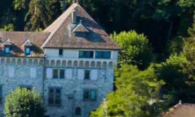 Lugrin Apartment | Cabana & Nuit de Château au bord du Lac Léman