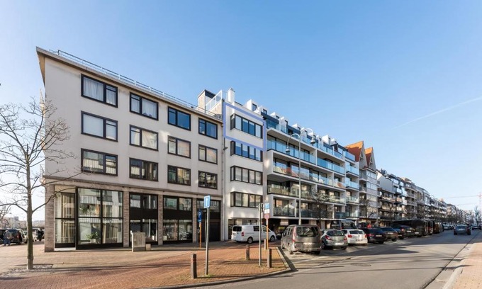 Knokke Apartment | CABANE FLEBO