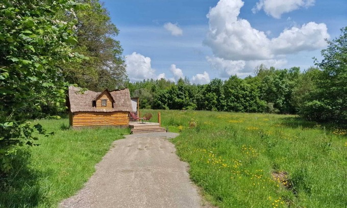 Guenrouet Cabin | Cabane Magique Insolite Avec Spa Privatif & Petits Déjeuners