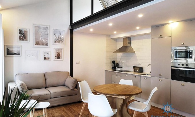 Figueras (Castropol) Apartment | Cabanela Maitia Apto Telmo Duplex