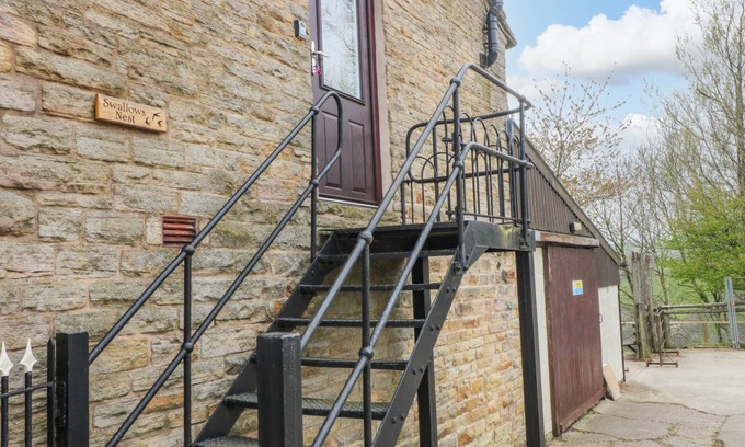 Allgreave Cottage | Cabin ∙ 1 bedroom ∙ 2 guests
