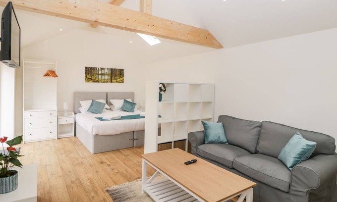 New Forest District Cottage | Cabin ∙ 1 bedroom ∙ 2 guests