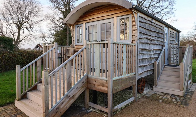 Ryther Cottage | Cabin ∙ 1 bedroom ∙ 2 guests