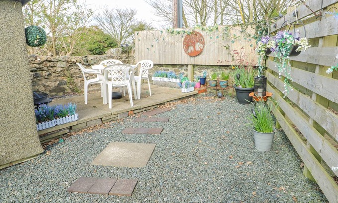 Malltraeth Cottage | Cabin ∙ 1 bedroom ∙ 2 guests