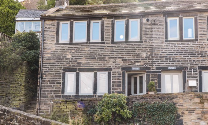 Hepworth Cottage | Cabin ∙ 1 bedroom ∙ 2 guests
