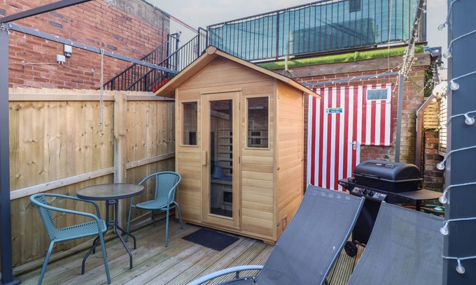 Treffynnon Cottage | Cabin ∙ 1 bedroom ∙ 2 guests