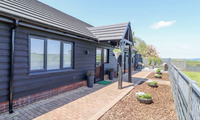 Dagnall Cottage | Cabin ∙ 1 bedroom ∙ 2 guests