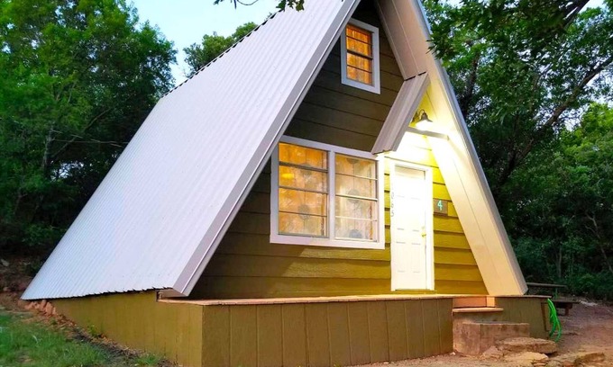 Cisco Cabin | Cabin ∙ 1 bedroom ∙ 8 guests