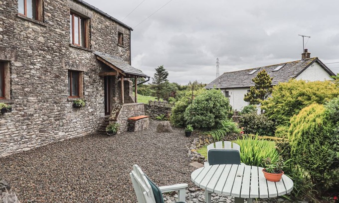 Kendal Cottage | Cabin ∙ 1 bedroom ∙ 2 guests