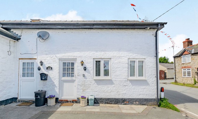 Welshpool Cottage | Cabin ∙ 2 bedrooms ∙ 4 guests