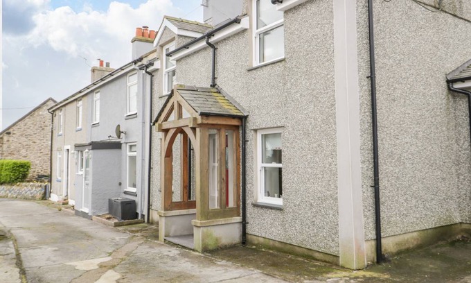 Llanerchymedd Cottage | Cabin ∙ 2 bedrooms ∙ 4 guests