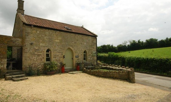 Priston Cottage | Cabin ∙ 2 bedrooms ∙ 4 guests